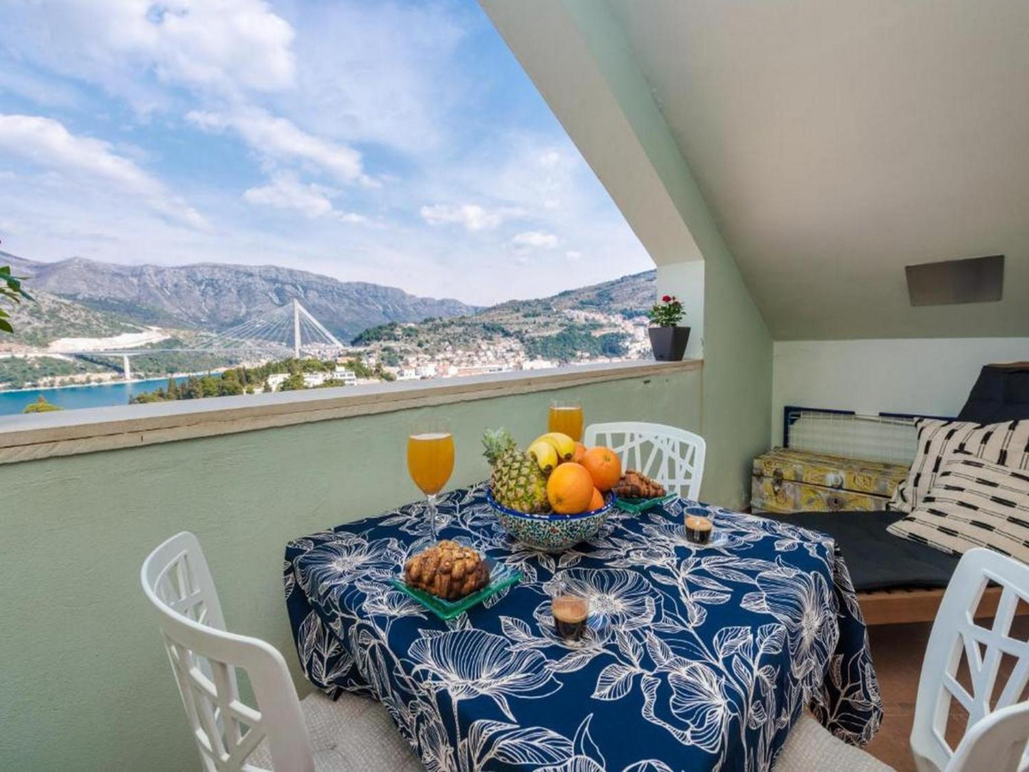 Apartments Meri & Karla Дубровник Екстериор снимка