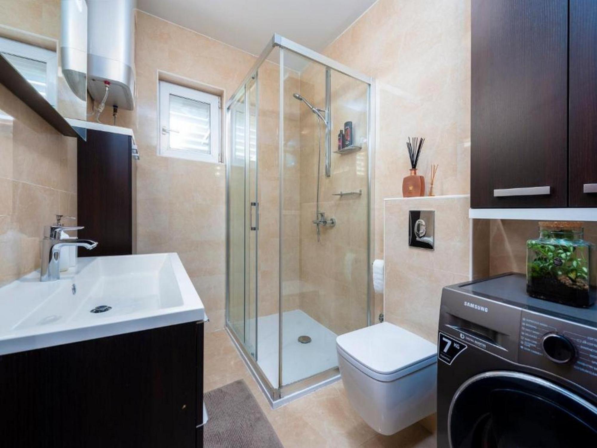 Apartments Meri & Karla Дубровник Екстериор снимка