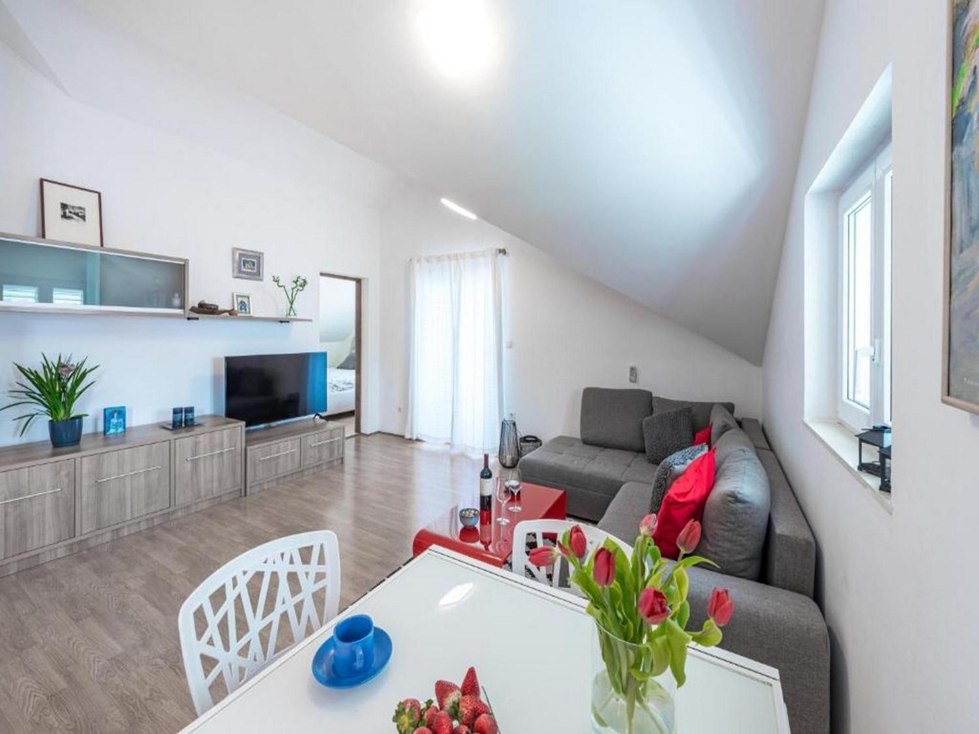 Apartments Meri & Karla Дубровник Стая снимка